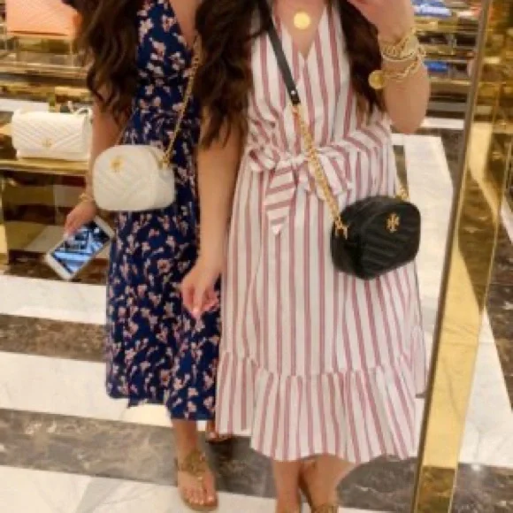 Tory Burch Kira Chevron Camera Bag - Picture 2 of 5